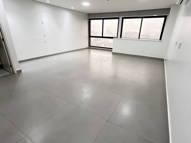 #7012 - Sala para Venda em Manaus - AM