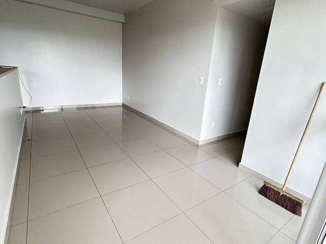 #2870 - Apartamento para Locação em Manaus - AM - 2