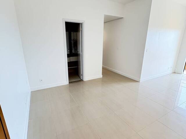 Apartamento para Venda em Manaus - 5