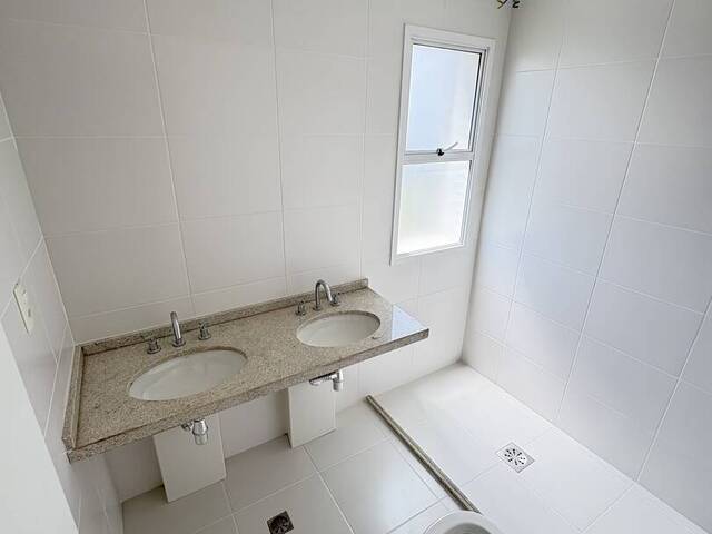 #5840 - Apartamento para Venda em Manaus - AM