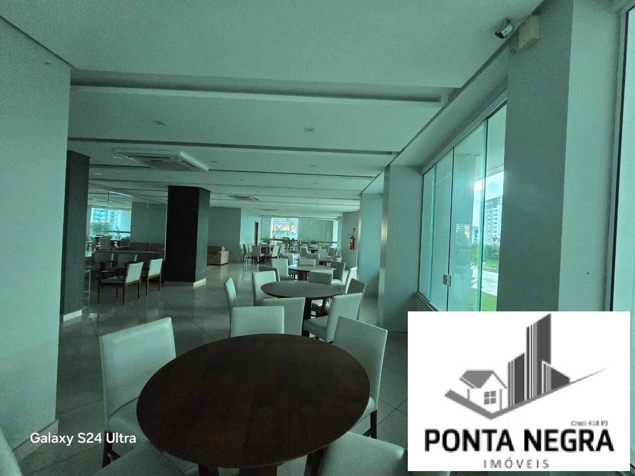 Apartamento à venda e aluguel com 3 quartos, 96m² - Foto 11