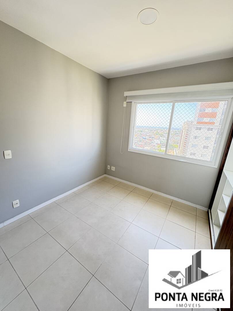 Apartamento à venda com 3 quartos, 90m² - Foto 13