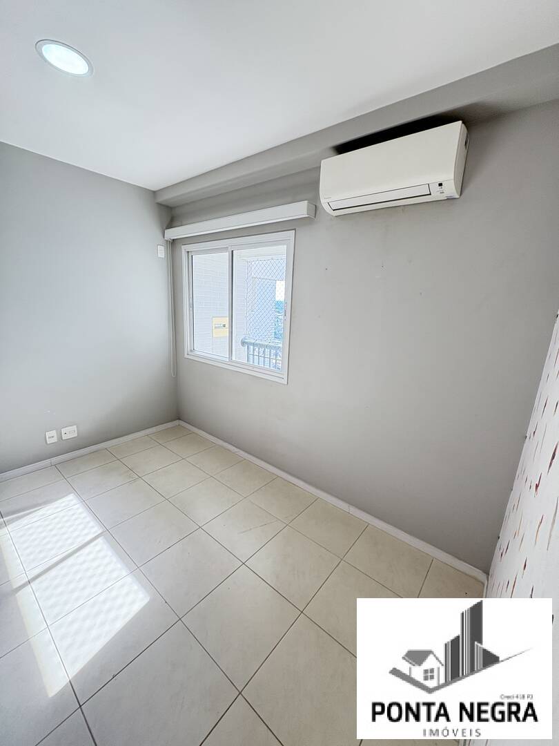 Apartamento à venda com 3 quartos, 90m² - Foto 17