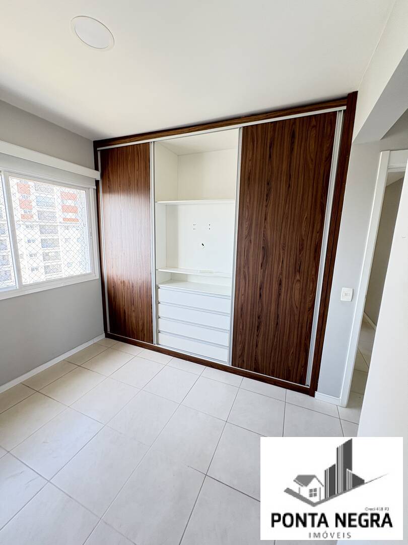 Apartamento à venda com 3 quartos, 90m² - Foto 18