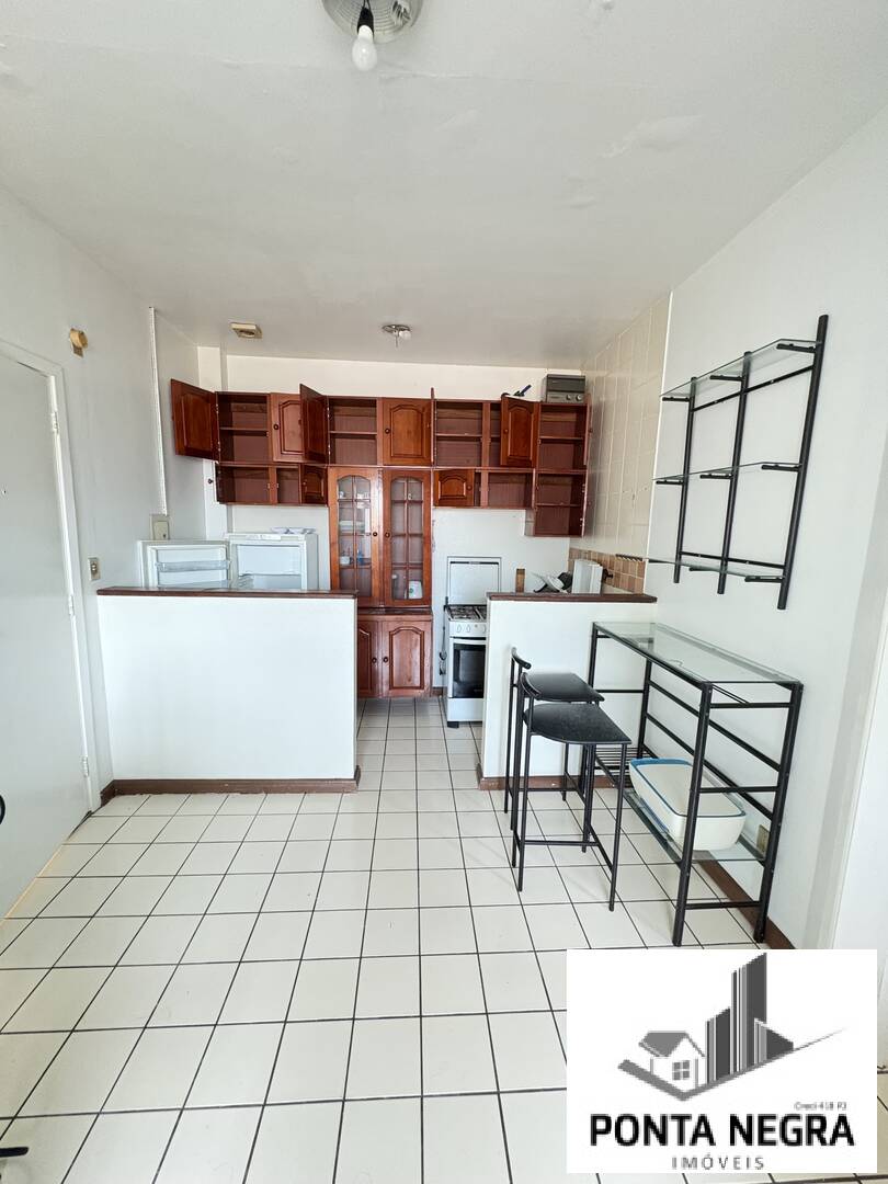 Apartamento à venda com 1 quarto, 42m² - Foto 6