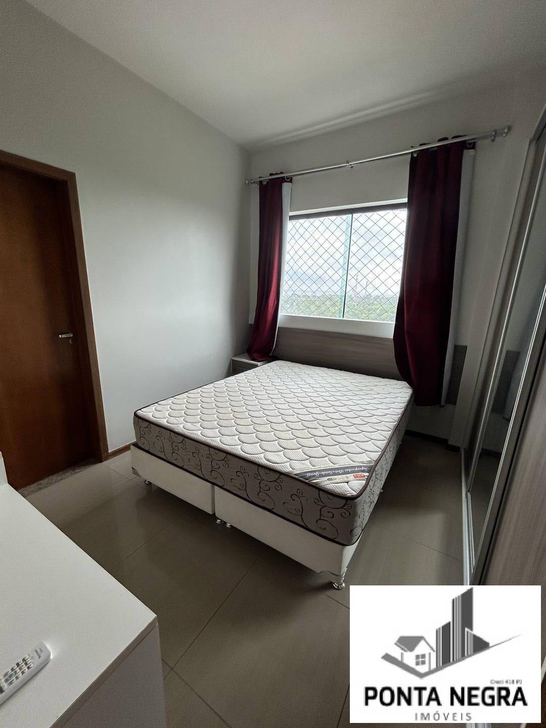 Apartamento para alugar com 2 quartos, 70m² - Foto 11