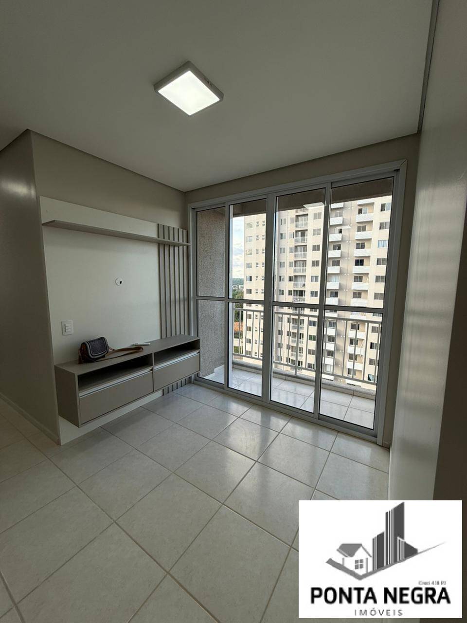 Apartamento para alugar com 2 quartos, 48m² - Foto 2