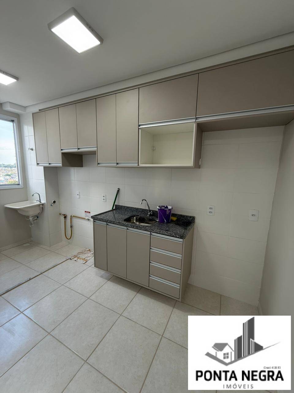 Apartamento para alugar com 2 quartos, 48m² - Foto 11
