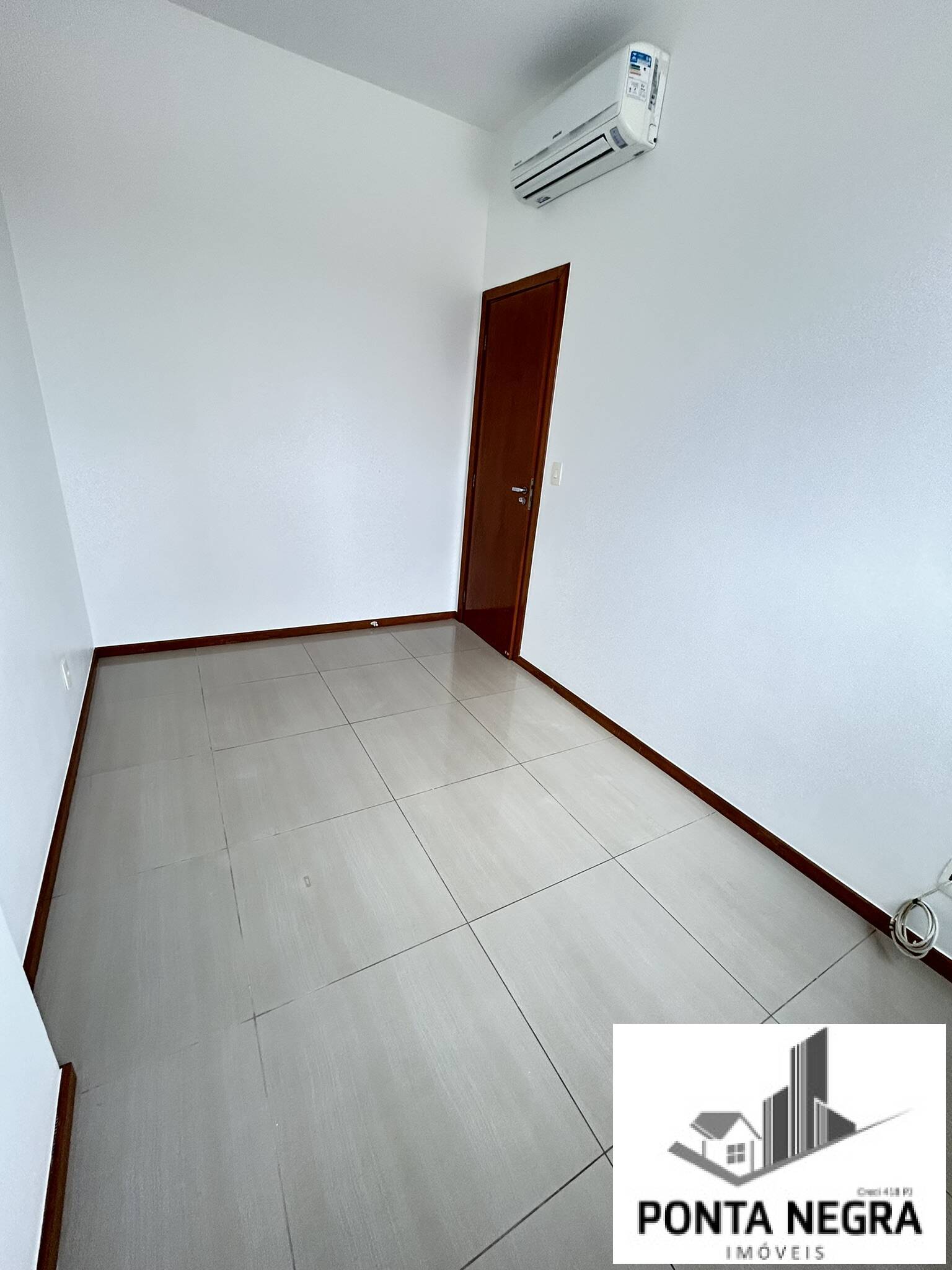 Apartamento para alugar com 3 quartos, 94m² - Foto 15