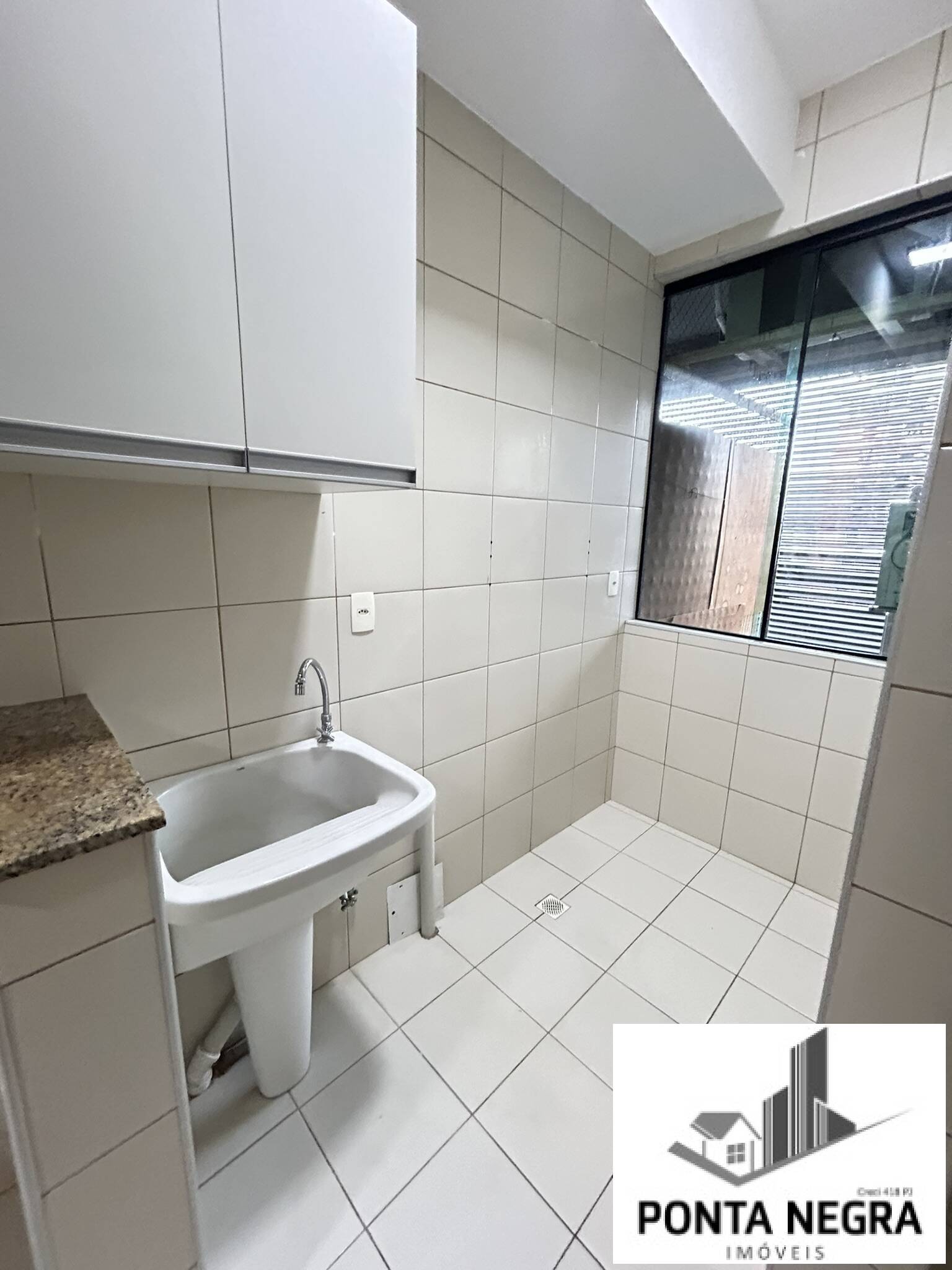 Apartamento para alugar com 3 quartos, 94m² - Foto 9