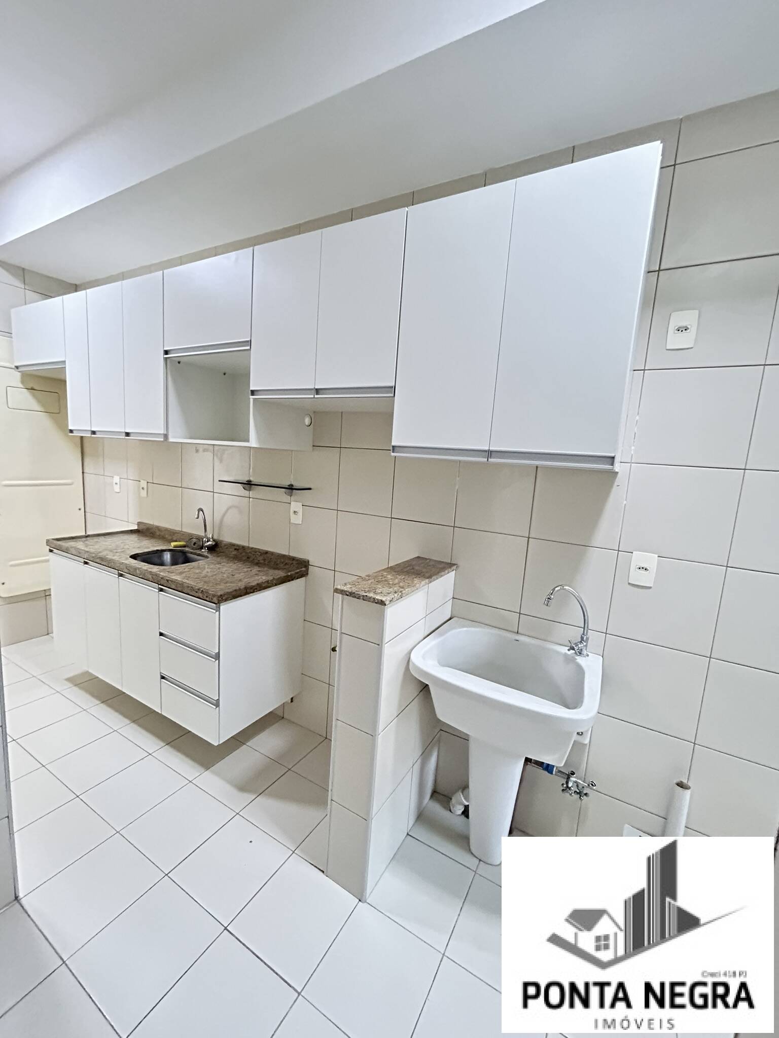 Apartamento para alugar com 3 quartos, 94m² - Foto 8