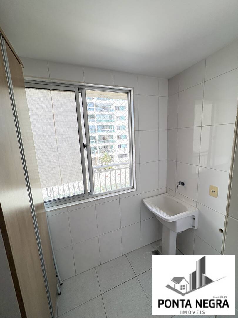 Apartamento para alugar com 2 quartos, 67m² - Foto 9