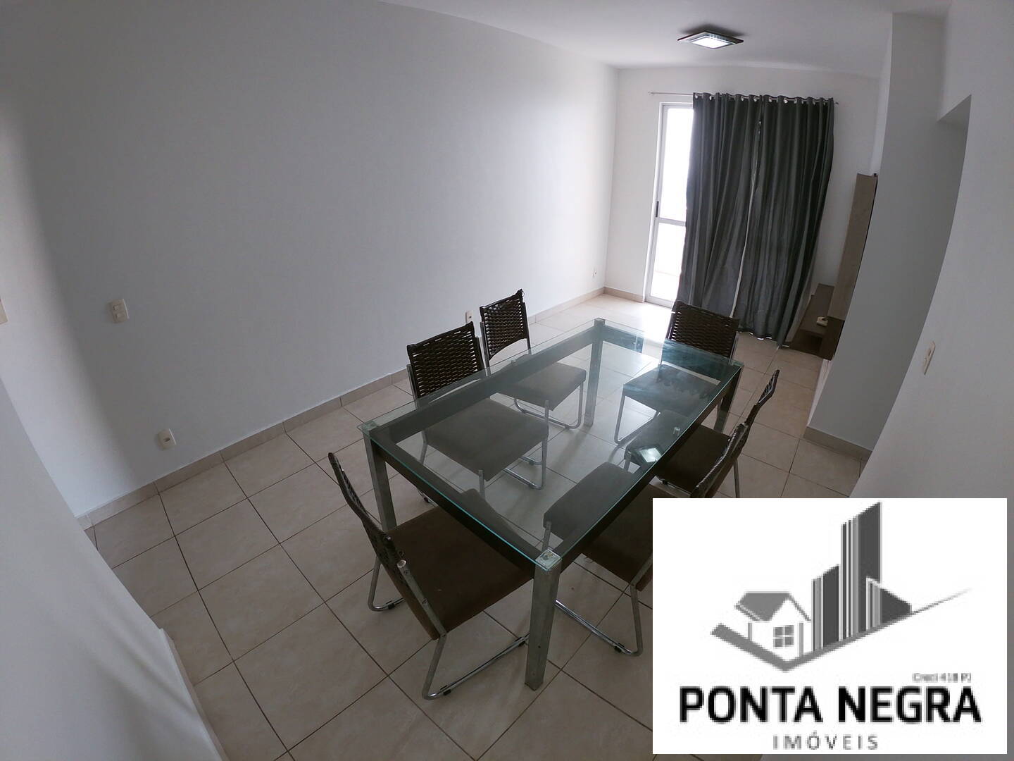 Apartamento para alugar com 3 quartos, 82m² - Foto 2