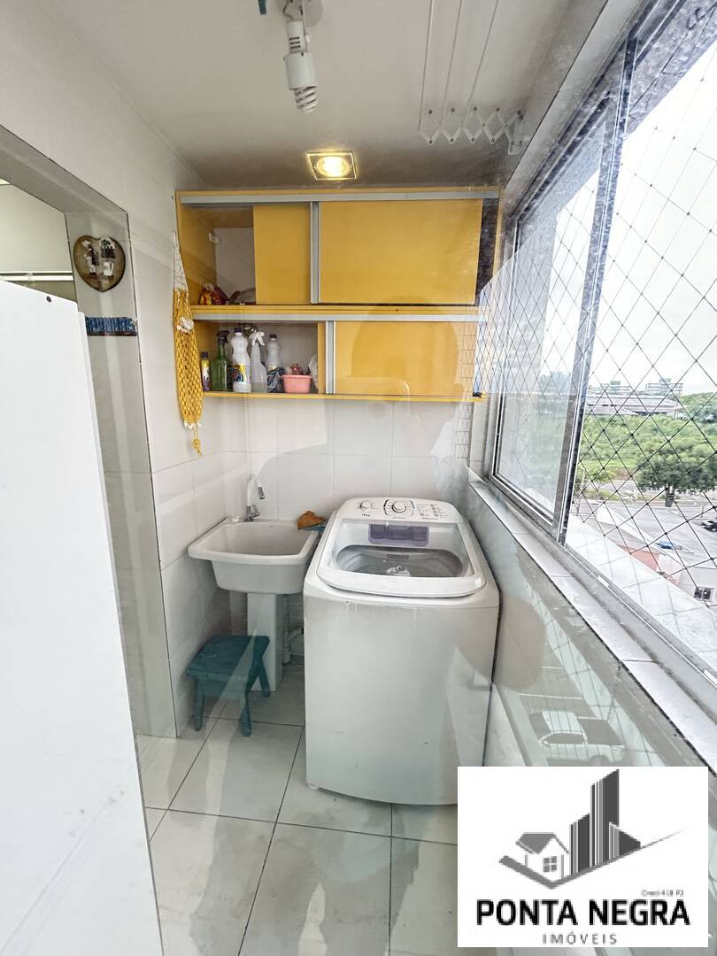 Apartamento à venda e aluguel com 3 quartos, 96m² - Foto 9
