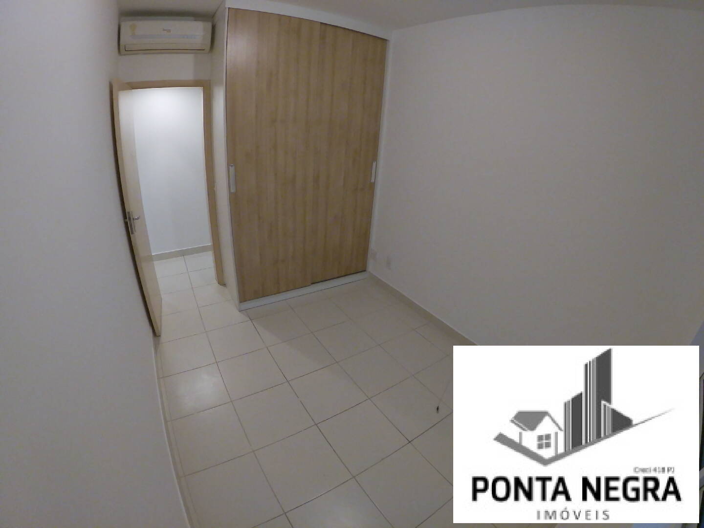 Apartamento à venda com 2 quartos, 67m² - Foto 11