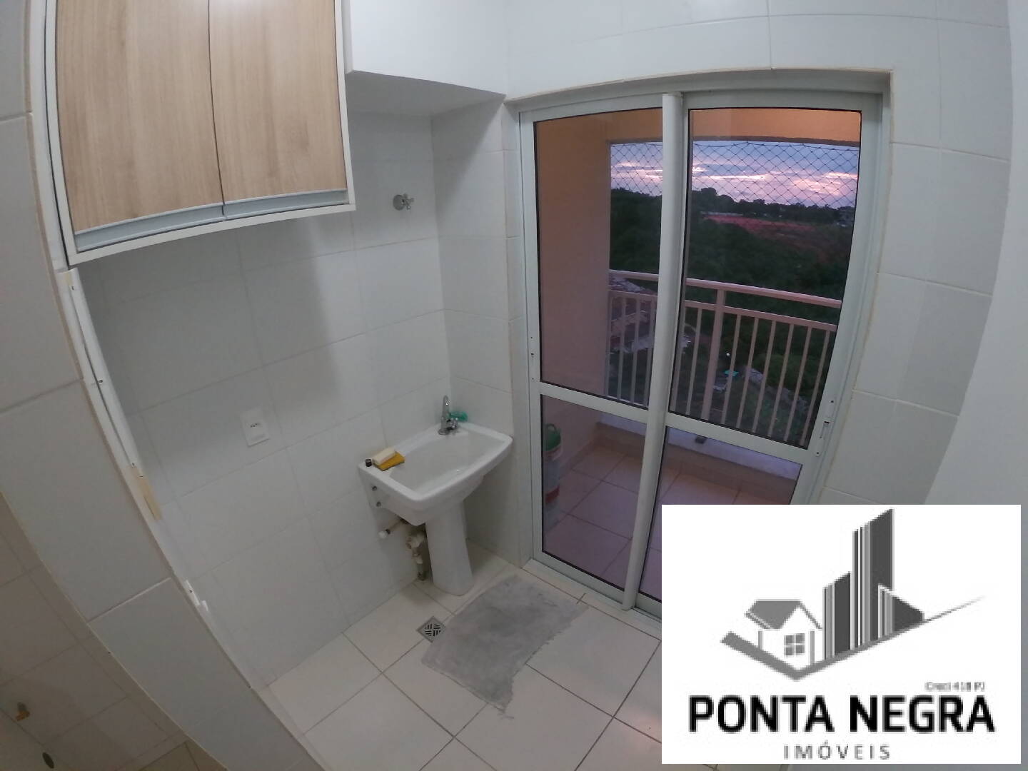Apartamento à venda com 2 quartos, 67m² - Foto 9