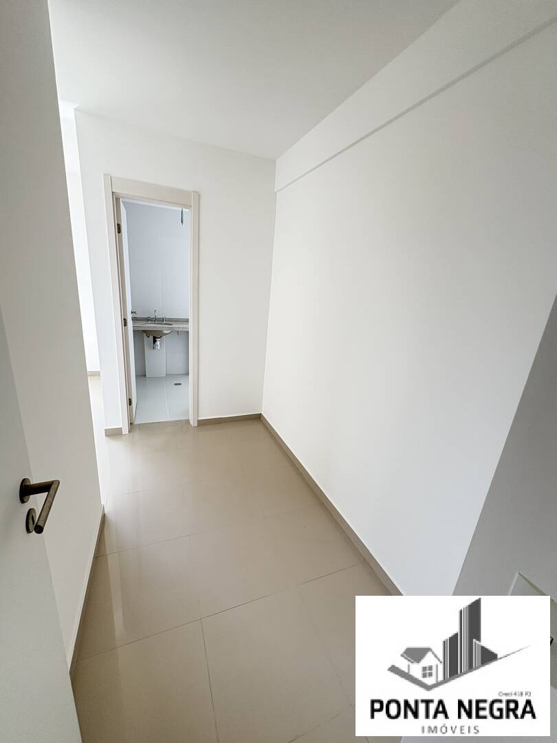 Apartamento à venda com 3 quartos, 134m² - Foto 15