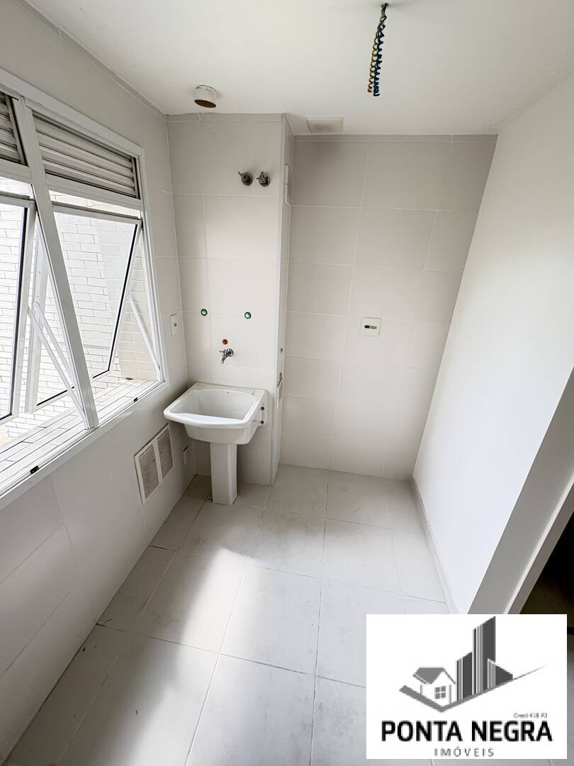 Apartamento à venda com 3 quartos, 134m² - Foto 22