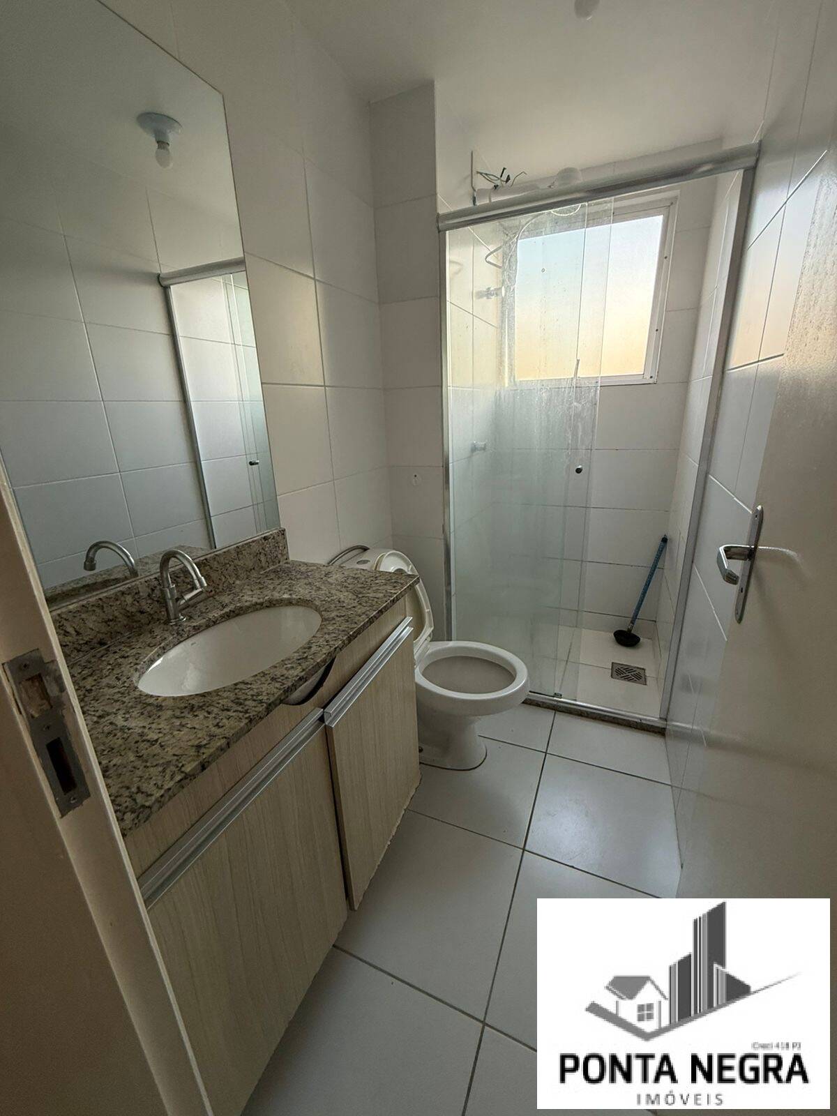 Apartamento à venda com 2 quartos, 67m² - Foto 8
