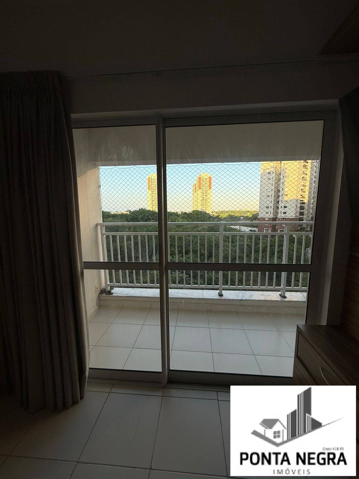 Apartamento à venda com 2 quartos, 67m² - Foto 6
