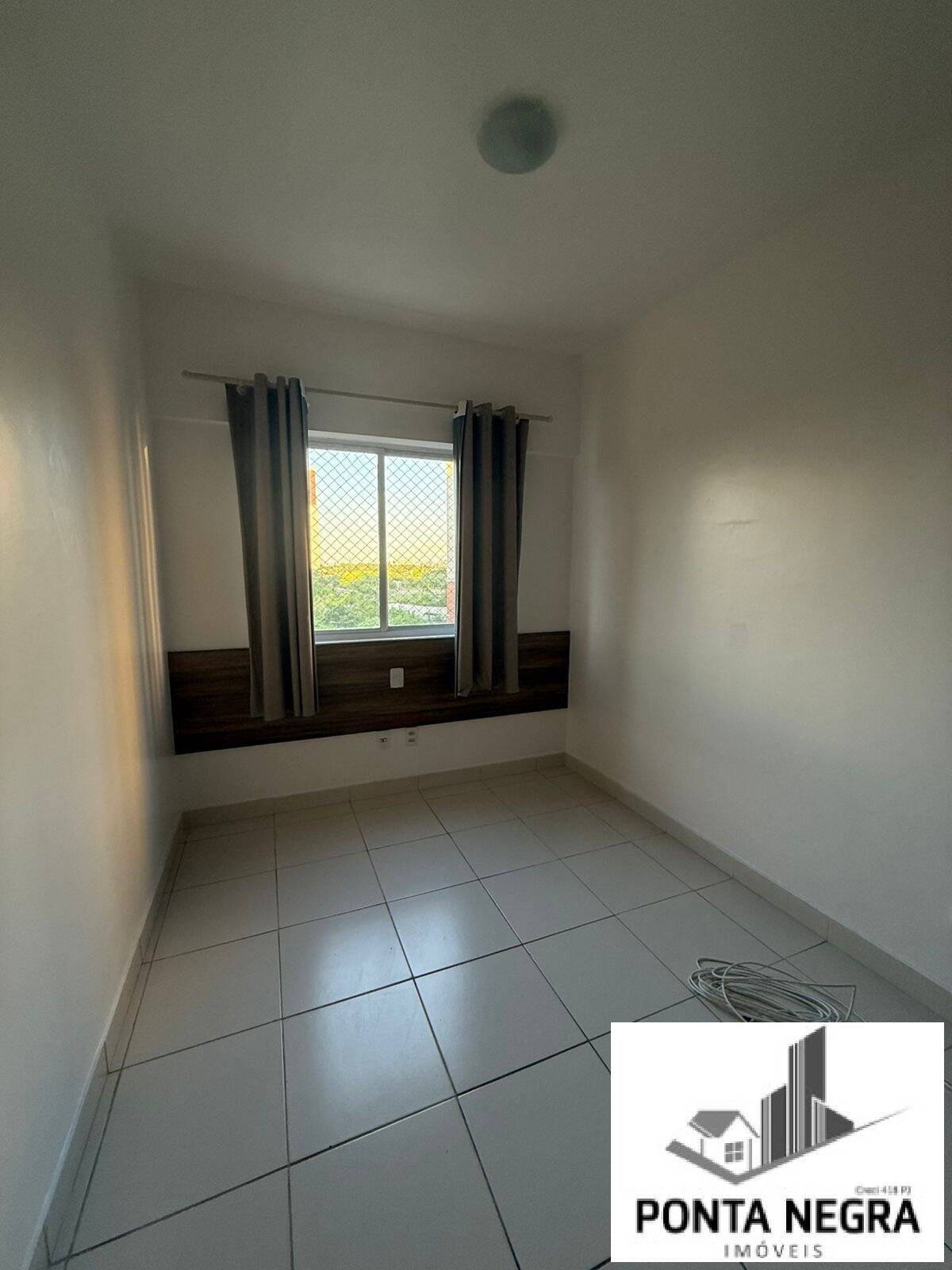 Apartamento à venda com 2 quartos, 67m² - Foto 5