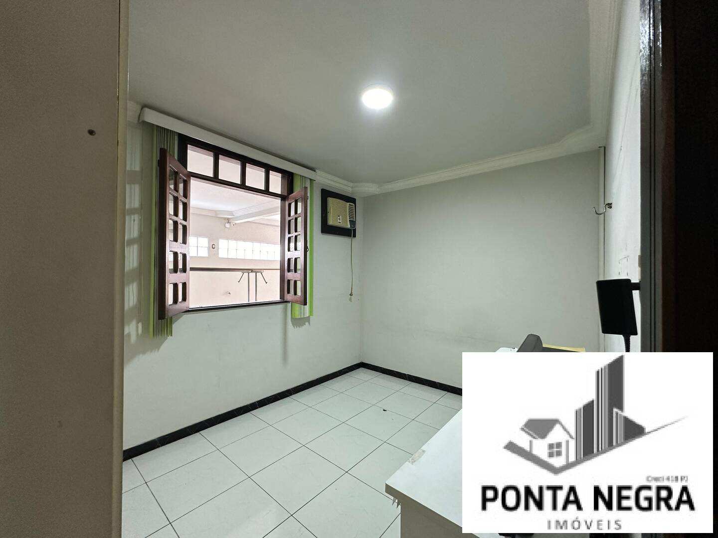 Casa à venda com 3 quartos, 449m² - Foto 7