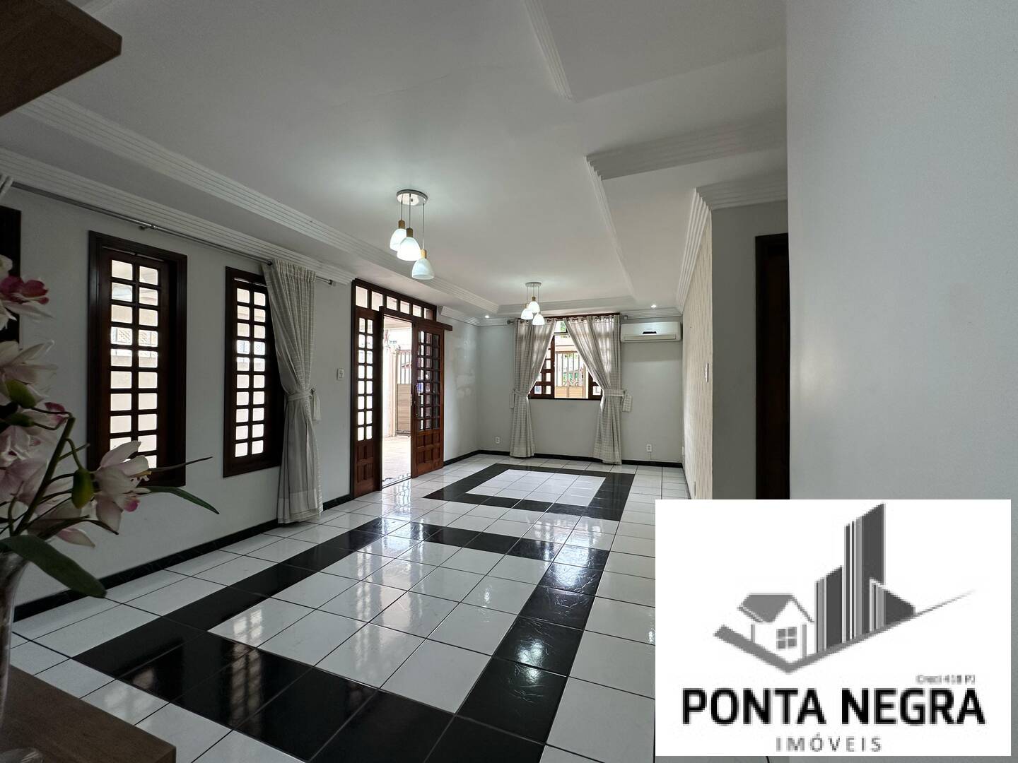 Casa à venda com 3 quartos, 449m² - Foto 16